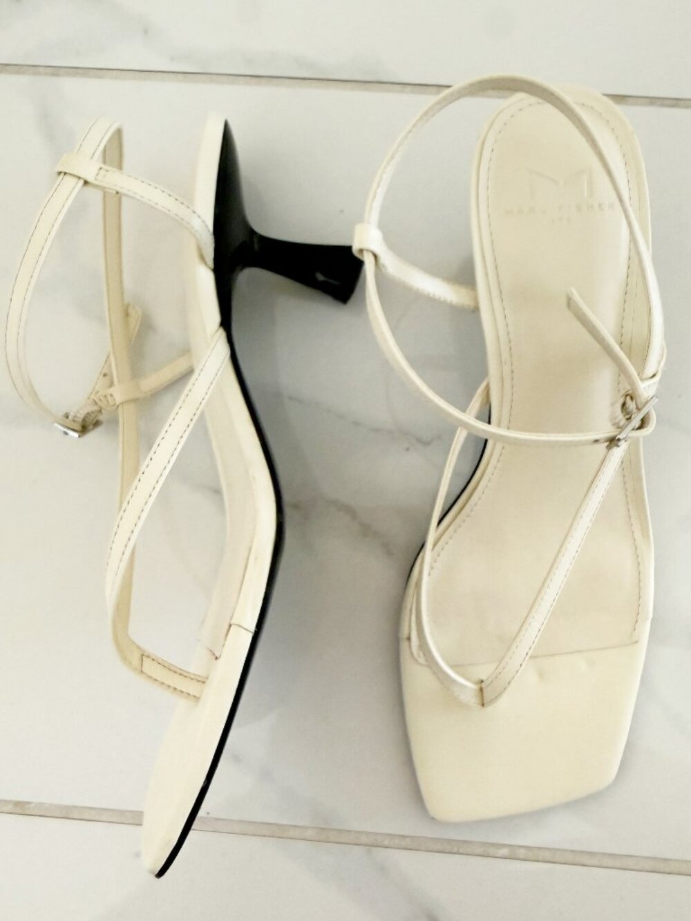 Marc Fisher LTD Calinda Beige Nude Leather Square Toe Kitten Heel Sandal 8.5M - Picture 3 of 11